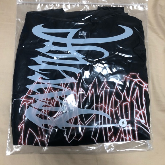 Revenge tee - Picture 2 of 2